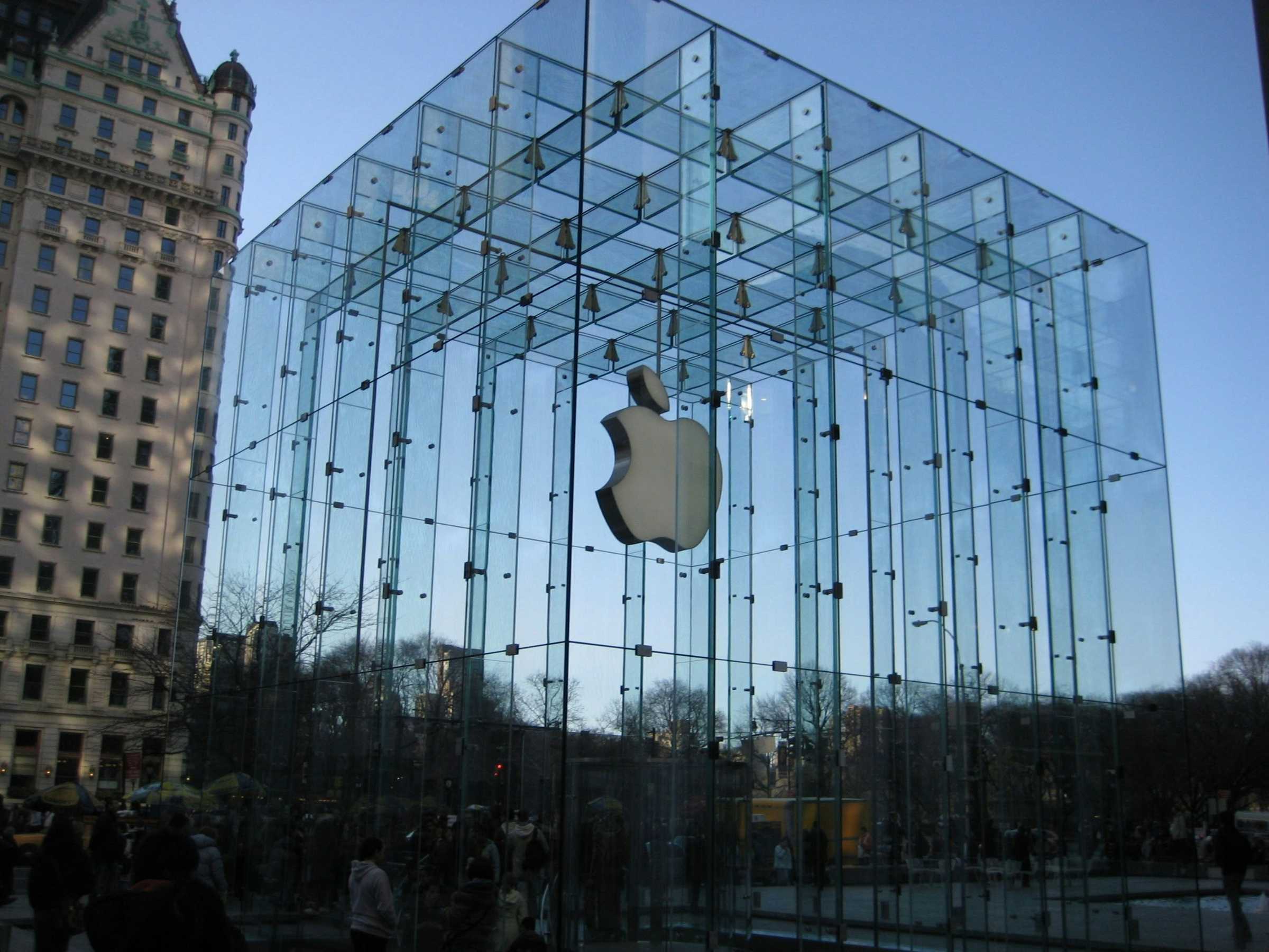 The Fintech Fivesome: the Unlikely Alliance of Google, Amazon and more