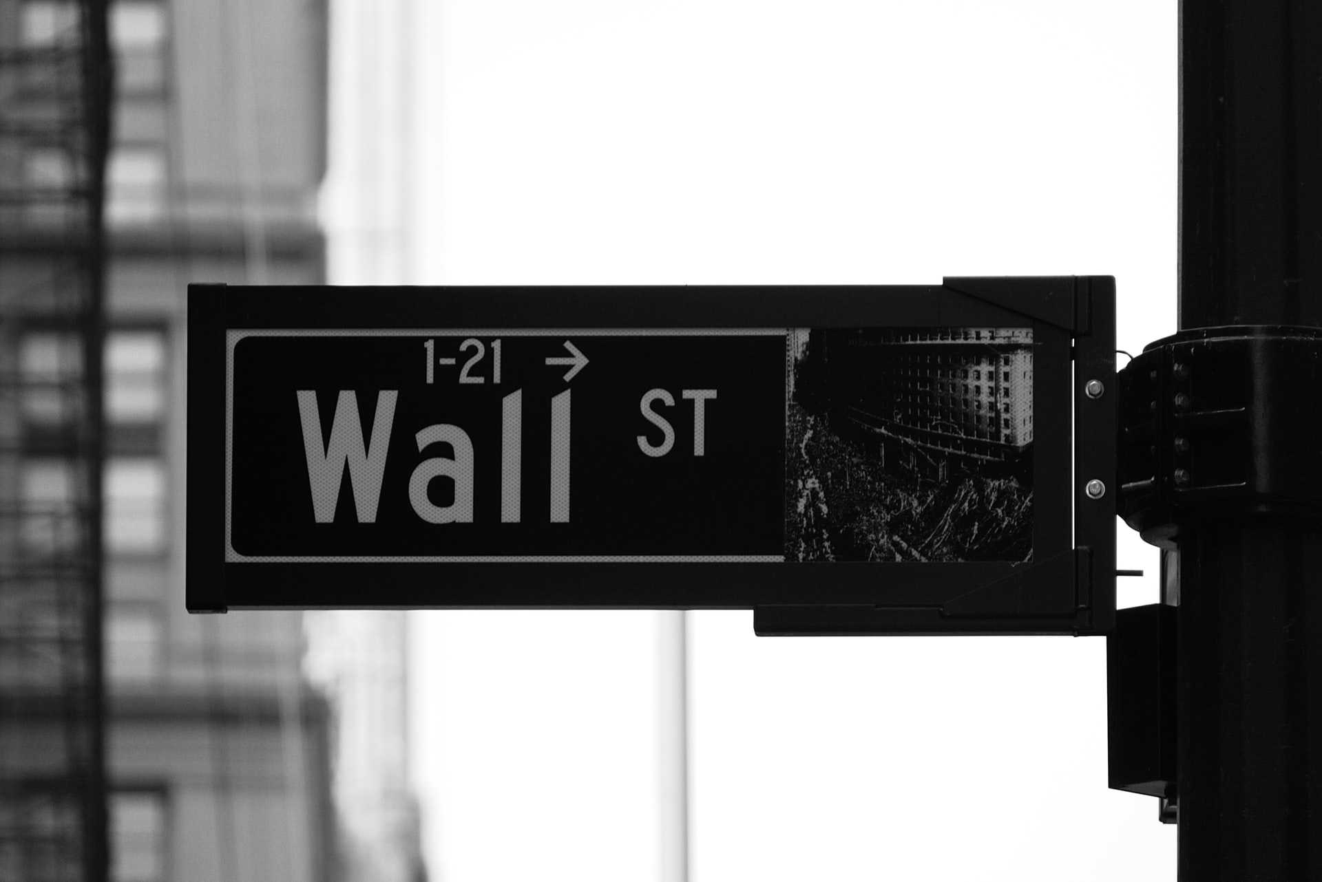 Equity Crowdfunding vs. The Stock Market vs. Crowdfunding